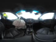 ✅ 2019 Hyundai Ioniq Limited • VIN: KMHC75LD5KU162959 • Lot: 41081074. Wystawiony na IAAI z przebiegiem 80 014 mil. Bezpłatny archiwum sprzedaży aukcyjnych z USA i szczegółowy raport historii pojazdu na DreamBid. Zdjęcie 18.