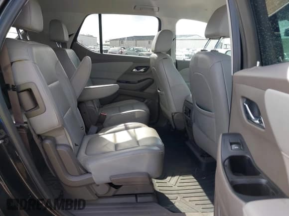 ✅ 2020 Chevrolet Traverse LT • VIN: 1GNERHKW9LJ265503 • Lot: 43294053. Listed on IAAI with 163,669 mi. Free auction sales archive from the USA and detailed vehicle history report at DreamBid. Image 8.