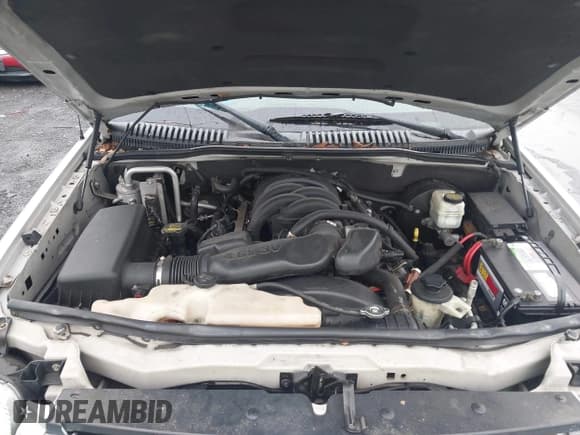 ✅ 2010 Ford Explorer XLT • VIN: 1FMEU7D87AUA69194 • Lot: 42521246. Wystawiony na IAAI z przebiegiem 161 667 mil. Bezpłatny archiwum sprzedaży aukcyjnych z USA i szczegółowy raport historii pojazdu na DreamBid. Zdjęcie 10.