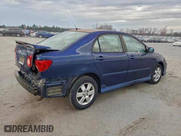 ✅ 2005 Toyota Corolla LE • VIN: 2T1BR32E25C477776 • Лот: 94157155. Опубликован ранее на Copart с пробегом 107 709 миль. Бесплатный доступ к архиву аукционных продаж из США и подробный отчёт об истории автомобиля на DreamBid. Изображение 3.