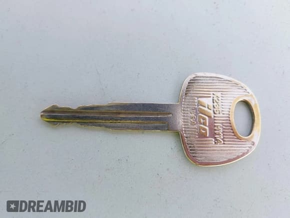 ✅ 2001 Hyundai Elantra GLS • VIN: KMHDN45D51U054762 • Lot: 43640400. Listed on IAAI with 213,721 mi. Free auction sales archive from the USA and detailed vehicle history report at DreamBid. Image 11.