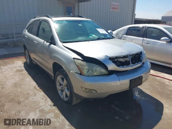 ✅ 2007 Lexus RX 350 • VIN: JTJGK31UX70002731 • Lot: 41711140. Listed on IAAI with 262,380 mi. Free auction sales archive from the USA and detailed vehicle history report at DreamBid. Image 1.