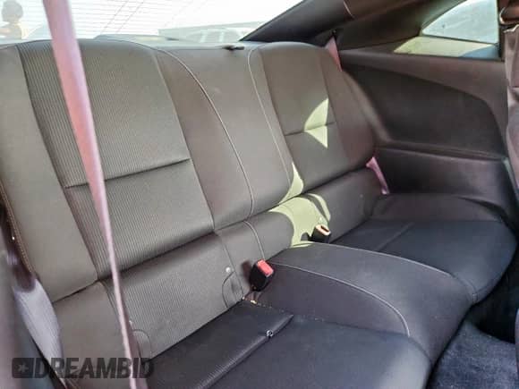 2012 Chevrolet Camaro 1LT z VIN 2G1FB1E38C9198116, wystawiony jako Copart lot #86220095 z przebiegiem 137 842 mil mil oraz Czysty tytuł • Clean title. Historia ofert i sprzedaży dostępna na DreamBid. Obrazek 10.