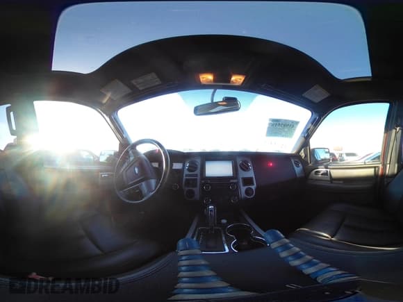 ✅ 2015 Ford Expedition Limited • VIN: 1FMJU1KT4FEF10977 • Lot: 43597518. Listed on IAAI with 147,589 mi. Free auction sales archive from the USA and detailed vehicle history report at DreamBid. Image 18.