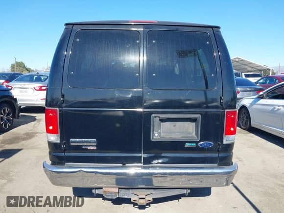 ✅ 2014 Ford Econoline Passenger XL • VIN: 1FBSS3BL5EDA77348 • Лот: 41317934. Опубликован ранее на IAAI с пробегом 251 863 миль. Бесплатный доступ к архиву аукционных продаж из США и подробный отчёт об истории автомобиля на DreamBid. Изображение 15.