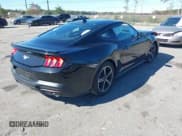 ✅ 2024 Ford Mustang EcoBoost • VIN: 1FA6P8TH4R5120847 • Lot: 43641171. Wystawiony na IAAI z przebiegiem 27 321 mil. Bezpłatny archiwum sprzedaży aukcyjnych z USA i szczegółowy raport historii pojazdu na DreamBid. Zdjęcie 4.