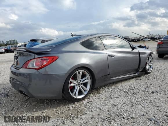 2012 Hyundai Genesis Coupe Track с VIN KMHHU6KH2CU068113, выставлен на аукционе Copart как лот 86618714 с пробегом 111 786 миль миль и Списание • Salvage title. История ставок и продаж доступна на DreamBid. Изображение 3.