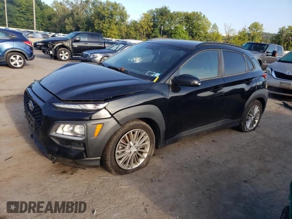 ✅ 2018 Hyundai Kona SEL • VIN: KM8K2CAAXJU131583 • Лот: 68541344. Опубликован ранее на Copart с пробегом 139 671 миль. Бесплатный доступ к архиву аукционных продаж из США и подробный отчёт об истории автомобиля на DreamBid. Изображение 1.