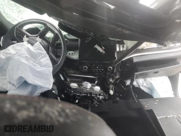 ✅ 2023 Jeep Grand Cherokee Overland • VIN: 1C4RJYD64P8859802 • Lot: 56906105. Listed on Copart with Not provided. Free auction sales archive from the USA and detailed vehicle history report at DreamBid. Image 8.