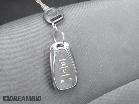 ✅ 2016 Chevrolet Malibu LS • VIN: 1G1ZB5ST4GF321867 • Lot: 43563439. Wystawiony na IAAI z przebiegiem 184 833 mil. Bezpłatny archiwum sprzedaży aukcyjnych z USA i szczegółowy raport historii pojazdu na DreamBid. Zdjęcie 11.