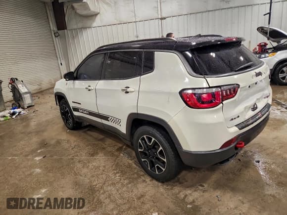 ✅ 2020 Jeep Compass Trailhawk • VIN: 3C4NJDDB7LT195740 • Лот: 94373425. Опубликован ранее на Copart с пробегом 89 774 миль. Бесплатный доступ к архиву аукционных продаж из США и подробный отчёт об истории автомобиля на DreamBid. Изображение 2.