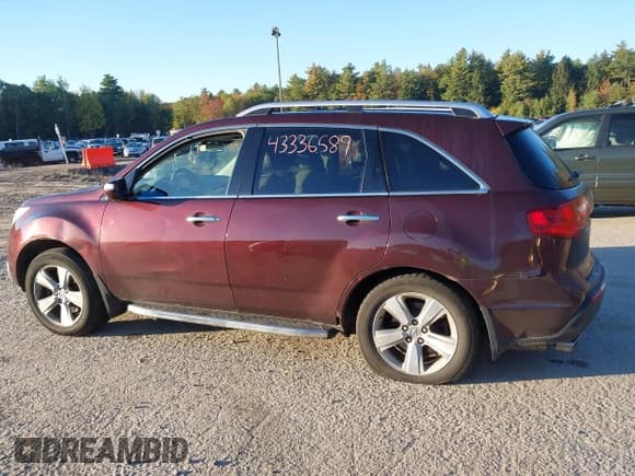 ✅ 2011 Acura MDX Technology • VIN: 2HNYD2H47BH500093 • Lot: 43336589. Wystawiony na IAAI z przebiegiem 175 087 mil. Bezpłatny archiwum sprzedaży aukcyjnych z USA i szczegółowy raport historii pojazdu na DreamBid. Zdjęcie 14.