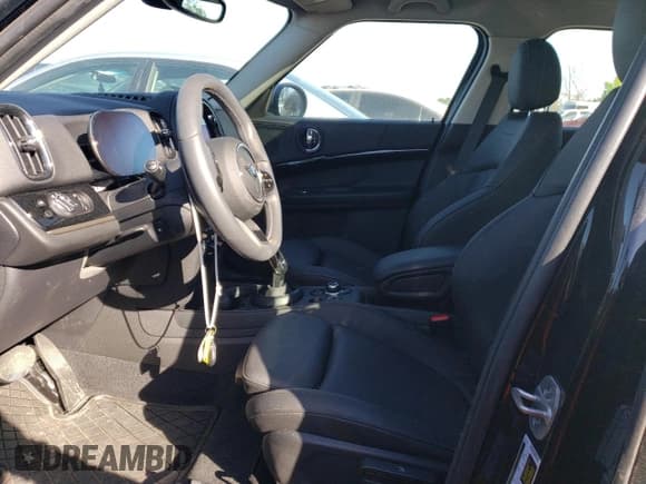 ✅ 2024 MINI Countryman Cooper S • VIN: WMZ83BR01R3R51506 • Lot: 50890104. Listed on Copart with 13,221 mi. Free auction sales archive from the USA and detailed vehicle history report at DreamBid. Image 7.