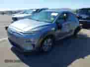 2019 Hyundai Kona Limited z VIN KM8K33AG9KU045944, wystawiony jako IAAI lot #42312936 z przebiegiem 87 925 mil mil oraz . Historia ofert i sprzedaży dostępna na DreamBid. Obrazek 2.