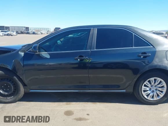 ✅ 2013 Toyota Camry LE • VIN: 4T4BF1FK1DR334513 • Lot: 43546827. Listed on IAAI with 163,063 mi. Free auction sales archive from the USA and detailed vehicle history report at DreamBid. Image 13.