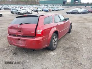 ✅ 2008 Dodge Magnum SXT • VIN: 2D4FV37V98H257778 • Lot: 43780224. Listed on IAAI with 256,804 mi. Free auction sales archive from the USA and detailed vehicle history report at DreamBid. Image 4.