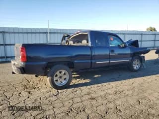 ✅ 2005 Chevrolet Silverado 1500 LT • VIN: 2GCEC19T351160935 • Лот: 70508934. Опубликован ранее на Copart с пробегом Не указан. Бесплатный доступ к архиву аукционных продаж из США и подробный отчёт об истории автомобиля на DreamBid. Изображение 3.