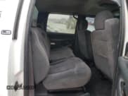 ✅ 2001 Chevrolet Silverado 2500HD LS • VIN: 1GCHK23U81F213333 • Lot: 43536335. Wystawiony na Copart z przebiegiem 245 017 mil. Bezpłatny archiwum sprzedaży aukcyjnych z USA i szczegółowy raport historii pojazdu na DreamBid. Zdjęcie 10.