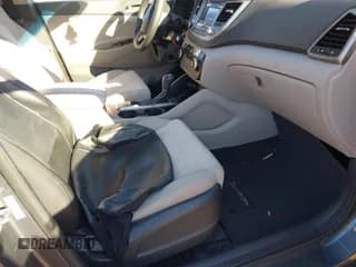 ✅ 2017 Hyundai Tucson SE • VIN: KM8J3CA46HU401504 • Лот: 43629447. Опубликован ранее на IAAI с пробегом 142 154 миль. Бесплатный доступ к архиву аукционных продаж из США и подробный отчёт об истории автомобиля на DreamBid. Изображение 5.