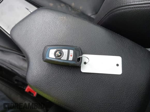 ✅ 2016 BMW 3 Series 328i Gran Turismo xDrive • VIN: WBA8Z5C56GG500482 • Lot: 42344815. Listed on IAAI with 118,810 mi. Free auction sales archive from the USA and detailed vehicle history report at DreamBid. Image 11.