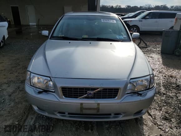 ✅ 2005 Volvo S80 • VIN: YV1TH592951413506 • Lot: 83956414. Wystawiony na Copart z przebiegiem 103 005 mil. Bezpłatny archiwum sprzedaży aukcyjnych z USA i szczegółowy raport historii pojazdu na DreamBid. Zdjęcie 5.