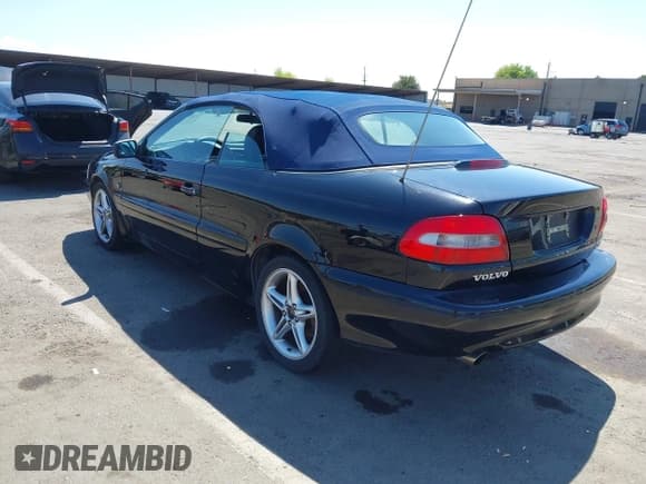 ✅ 1999 Volvo C70 • VIN: YV1NC56D7XJ005568 • Лот: 43071849. Опубликован ранее на IAAI с пробегом 99 384 миль. Бесплатный доступ к архиву аукционных продаж из США и подробный отчёт об истории автомобиля на DreamBid. Изображение 3.
