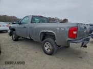 ✅ 2009 Chevrolet Silverado 2500HD Work Truck • VIN: 1GCHK44K79E126775 • Лот: 93675525. Опубликован ранее на Copart с пробегом 114 483 миль. Бесплатный доступ к архиву аукционных продаж из США и подробный отчёт об истории автомобиля на DreamBid. Изображение 2.