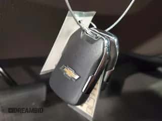 2020 Chevrolet Silverado 1500 LT z VIN 1GCUYDED9LZ164781, wystawiony jako IAAI lot #43028119 z przebiegiem 92 694 mil mil oraz . Historia ofert i sprzedaży dostępna na DreamBid. Obrazek 1.