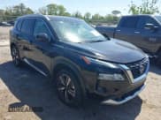 ✅ 2023 Nissan Rogue Platinum • VIN: JN8BT3DC1PW106670 • Lot: 41847348. Wystawiony na IAAI z przebiegiem 50 273 mil. Bezpłatny archiwum sprzedaży aukcyjnych z USA i szczegółowy raport historii pojazdu na DreamBid. Zdjęcie 1.