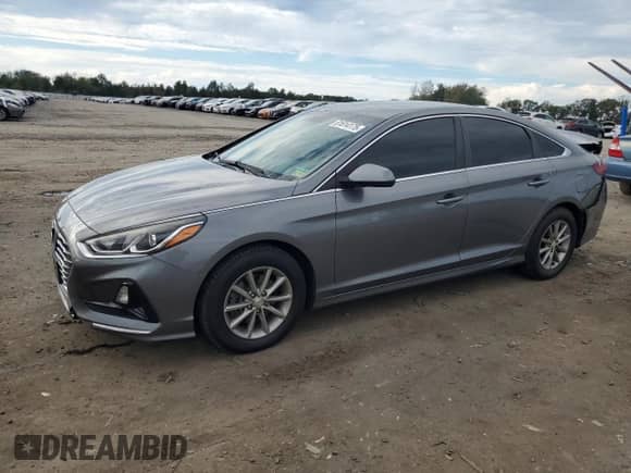 2018 Hyundai Sonata SE с VIN 5NPE24AF8JH615295, выставлен на аукционе Copart как лот 81614175 с пробегом 117 036 миль миль и Списание • Salvage title. История ставок и продаж доступна на DreamBid. Изображение 1.