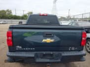 ✅ 2017 Chevrolet Silverado 1500 LT • VIN: 3GCUKREC8HG165188 • Lot: 43441497. Listed on IAAI with 146,133 mi. Free auction sales archive from the USA and detailed vehicle history report at DreamBid. Image 16.