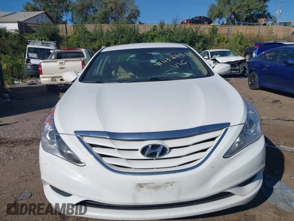 ✅ 2013 Hyundai Sonata GLS • VIN: 5NPEB4AC0DH775777 • Lot: 43279181. Listed on IAAI with 99,011 mi. Free auction sales archive from the USA and detailed vehicle history report at DreamBid. Image 12.