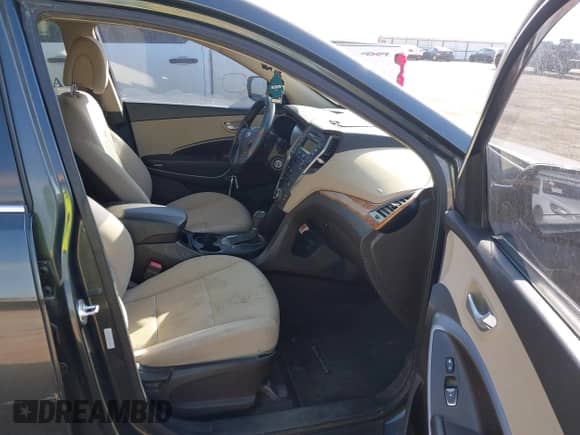 2013 Hyundai Santa Fe Sport with VIN 5XYZT3LB0DG012579, listed as a IAAI auction lot 43479119 with 93,453 mi miles and . Bid and sale history available at DreamBid. Image 5.