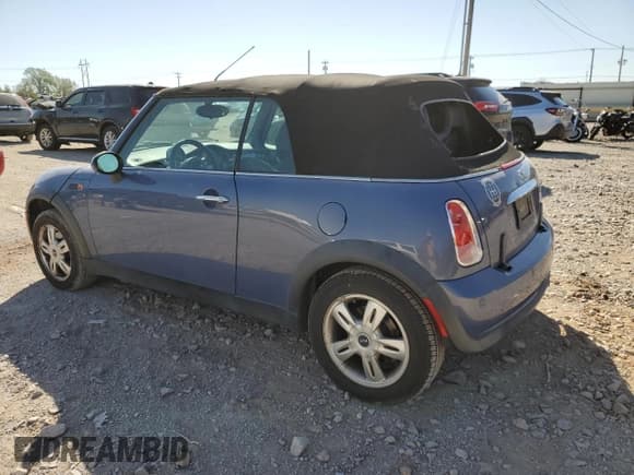 ✅ 2006 MINI Convertible • VIN: WMWRF33566TF64936 • Лот: 73954534. Опубликован ранее на Copart с пробегом 107 517 миль. Бесплатный доступ к архиву аукционных продаж из США и подробный отчёт об истории автомобиля на DreamBid. Изображение 2.