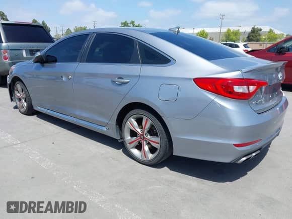 2017 Hyundai Sonata Sport with VIN 5NPE34AB0HH513185, listed as a IAAI auction lot 42077494 with 47,102 mi miles and . Bid and sale history available at DreamBid. Image 3.