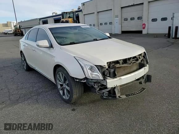 ✅ 2013 Cadillac XTS Luxury • VIN: 2G61R5S31D9215402 • Lot: 91679205. Wystawiony na Copart z przebiegiem 179 448 mil. Bezpłatny archiwum sprzedaży aukcyjnych z USA i szczegółowy raport historii pojazdu na DreamBid. Zdjęcie 14.