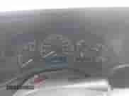 2001 Chevrolet Tahoe LT z VIN 1GNEK13T51J186505, wystawiony jako IAAI lot #42648332 z przebiegiem 282 884 mil mil oraz . Historia ofert i sprzedaży dostępna na DreamBid. Obrazek 7.