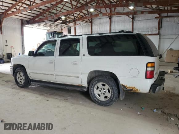 ✅ 2004 Chevrolet Suburban LS • VIN: 1GNFK16Z04J178577 • Lot: 47387085. Wystawiony na Copart z przebiegiem 218 227 mil. Bezpłatny archiwum sprzedaży aukcyjnych z USA i szczegółowy raport historii pojazdu na DreamBid. Zdjęcie 2.