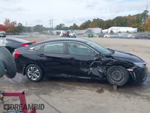 ✅ 2017 Honda Civic LX • VIN: 2HGFC2F51HH546301 • Lot: 43540783. Wystawiony na IAAI z przebiegiem 65 747 mil. Bezpłatny archiwum sprzedaży aukcyjnych z USA i szczegółowy raport historii pojazdu na DreamBid. Zdjęcie 13.