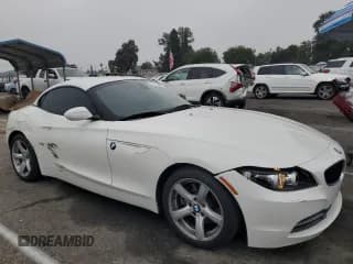 ✅ 2013 BMW Z4 sDrive28i • VIN: WBALL5C5XDJ104078 • Лот: 76118864. Опубликован ранее на Copart с пробегом 103 587 миль. Бесплатный доступ к архиву аукционных продаж из США и подробный отчёт об истории автомобиля на DreamBid. Изображение 4.