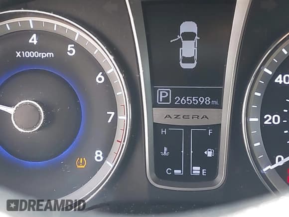 ✅ 2012 Hyundai Azera • VIN: KMHFH4JG0CA192150 • Lot: 43490945. Listed on IAAI with 265,598 mi. Free auction sales archive from the USA and detailed vehicle history report at DreamBid. Image 7.