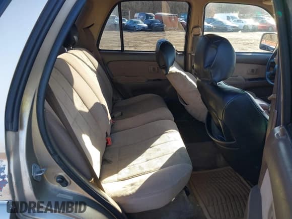 ✅ 2001 Toyota 4Runner SR5 • VIN: JT3HN86R010347164 • Lot: 43833379. Wystawiony na IAAI z przebiegiem 204 882 mil. Bezpłatny archiwum sprzedaży aukcyjnych z USA i szczegółowy raport historii pojazdu na DreamBid. Zdjęcie 8.