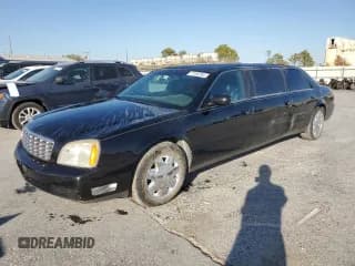 ✅ 2003 Cadillac DeVille Limousine • VIN: 1GEEH90Y23U550670 • Лот: 77100764. Опубликован ранее на Copart с пробегом 63 103 миль. Бесплатный доступ к архиву аукционных продаж из США и подробный отчёт об истории автомобиля на DreamBid. Изображение 1.