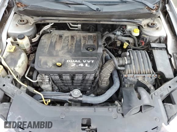 ✅ 2013 Dodge Avenger SE • VIN: 1C3CDZABXDN648626 • Лот: 74399074. Опубликован ранее на Copart с пробегом Не указан. Бесплатный доступ к архиву аукционных продаж из США и подробный отчёт об истории автомобиля на DreamBid. Изображение 11.