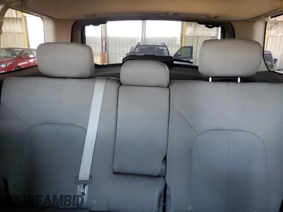 ✅ 2008 Mitsubishi Endeavor LS • VIN: 4A4MN21S28E011958 • Lot: 55628595. Wystawiony na Copart z przebiegiem 188 132 mil. Bezpłatny archiwum sprzedaży aukcyjnych z USA i szczegółowy raport historii pojazdu na DreamBid. Zdjęcie 10.