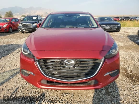 ✅ 2018 Mazda 3 Grand Touring • VIN: 3MZBN1W35JM163787 • Лот: 70838635. Опубликован ранее на Copart с пробегом 74 243 миль. Бесплатный доступ к архиву аукционных продаж из США и подробный отчёт об истории автомобиля на DreamBid. Изображение 5.