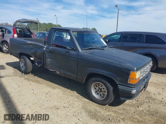 ✅ 1992 Ford Ranger XLT • VIN: 1FTCR10X3NUA73868 • Lot: 41836220. Listed on IAAI with 97,165 mi. Free auction sales archive from the USA and detailed vehicle history report at DreamBid. Image 1.