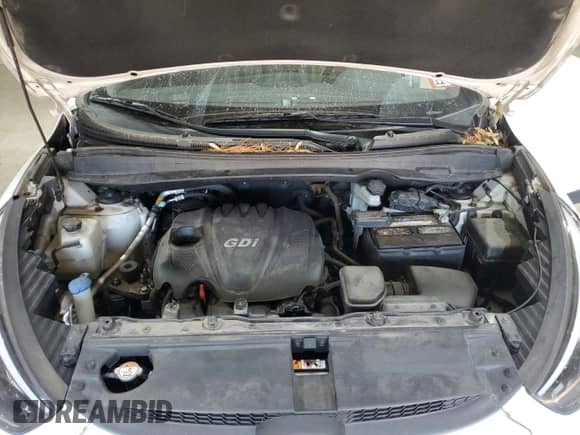 2014 Hyundai Tucson Limited with VIN KM8JUCAG2EU806309, listed as a Copart auction lot 66015735 with 104,328 mi miles and Salvage title. Bid and sale history available at DreamBid. Image 12.