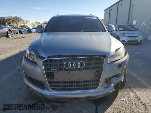 ✅ 2008 Audi Q7 Premium • VIN: WA1BY74L78D048155 • Lot: 90716645. Listed on Copart with 161,261 mi. Free auction sales archive from the USA and detailed vehicle history report at DreamBid. Image 5.