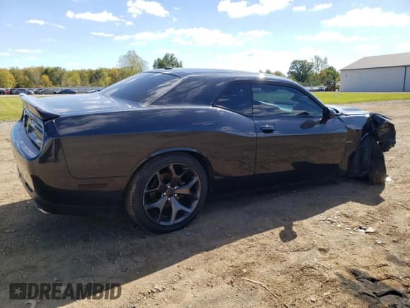 ✅ 2018 Dodge Challenger R/T • VIN: 2C3CDZBT1JH286911 • Лот: 82310455. Опубликован ранее на Copart с пробегом 68 238 миль. Бесплатный доступ к архиву аукционных продаж из США и подробный отчёт об истории автомобиля на DreamBid. Изображение 3.